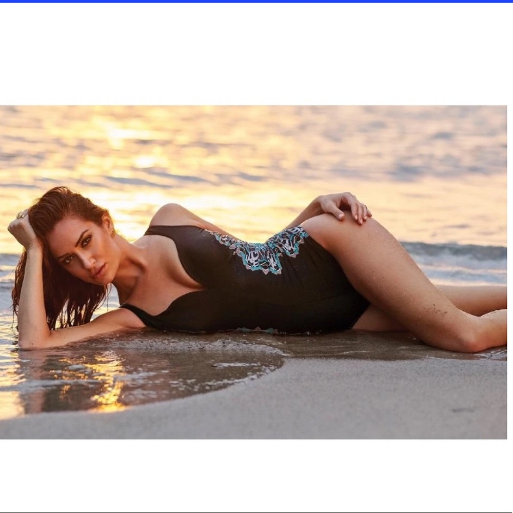🔥NWT MIRACLESUIT SAMSARA TEMPTRESS ONE PIECE - Picture 2 of 16